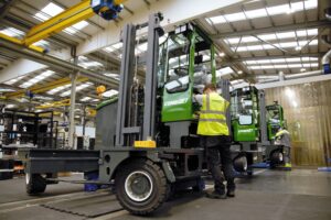 COMBiLiFT XLE Electric Forklift