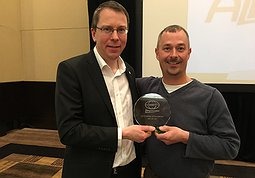 2015 Dealer Excellence Award